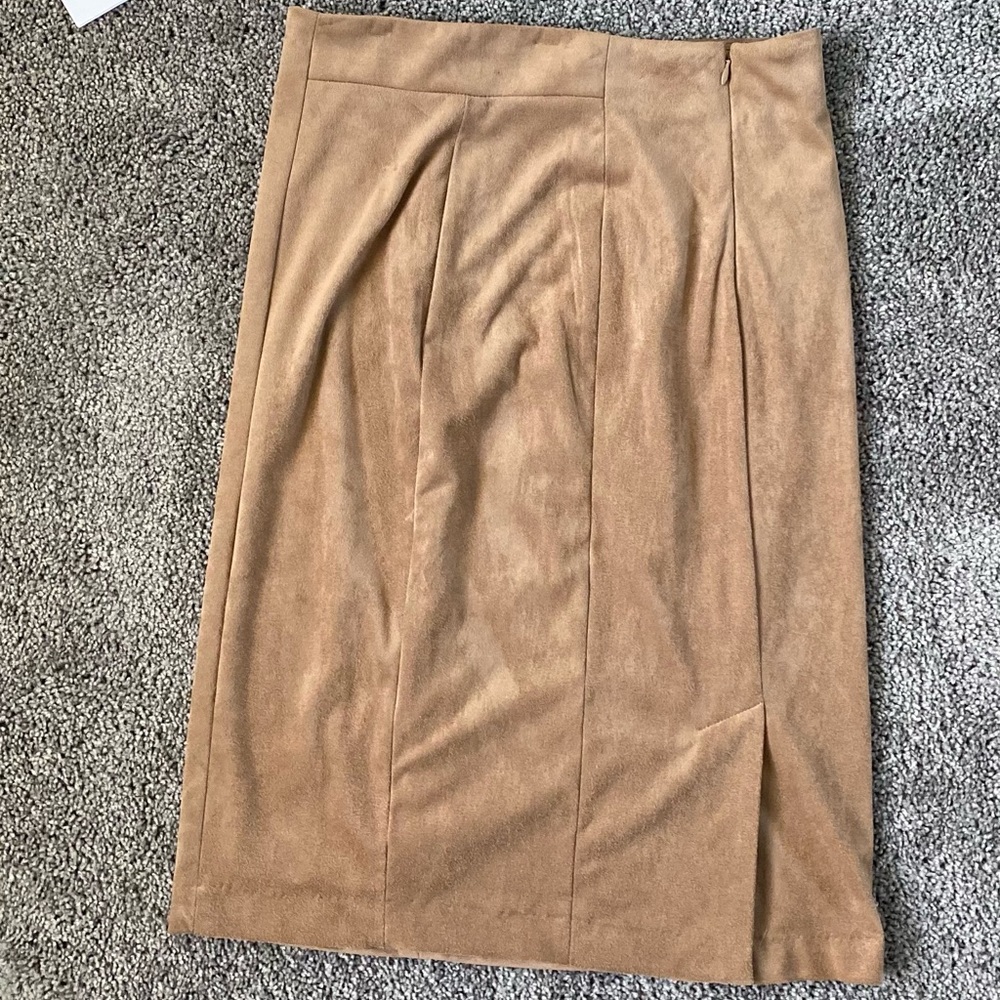 TAN SKIRT